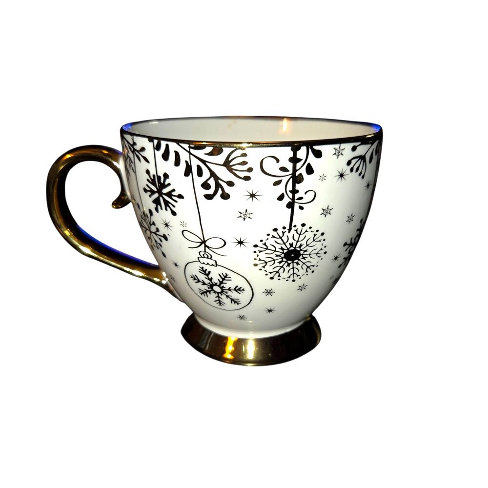 Grace Teaware Cream & Gold Metallic‎ Snowflake Ornament Pedestal Coffee Mug